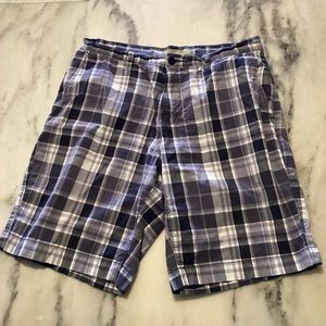 Sonoma men’s blue black and white plaid casual shorts